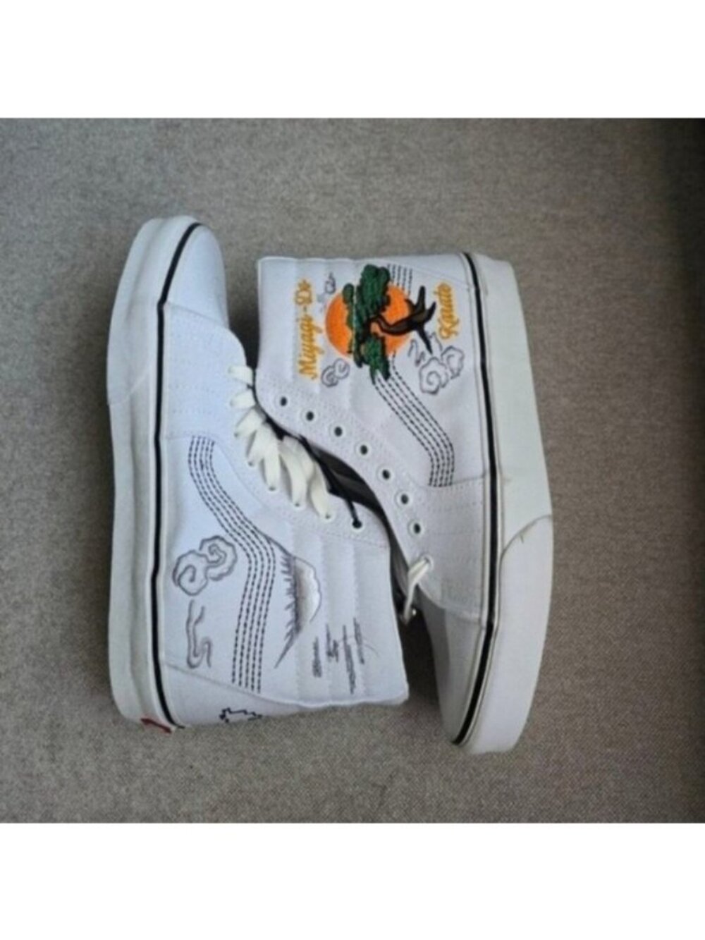 Vans Cobra Kai Miyagi Do Women Size 9 Sk8 Hi White Reseda Okinawa 072026 - Picture 3 of 7